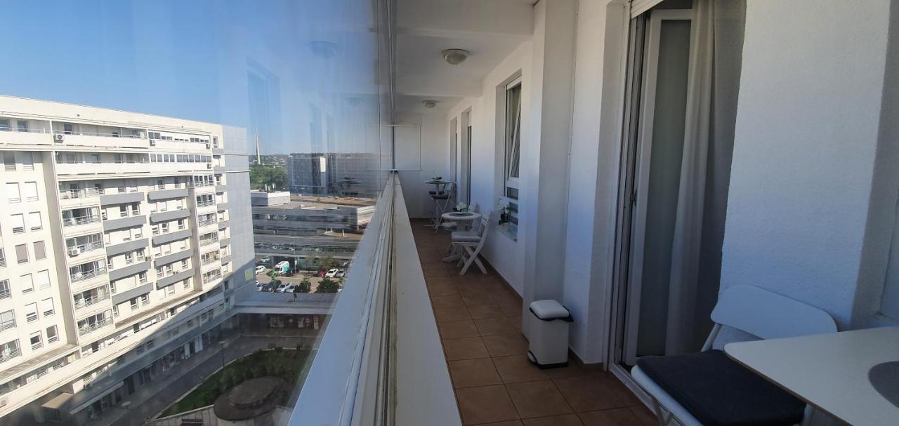 Royal Apartment Belvill Belgrado Esterno foto