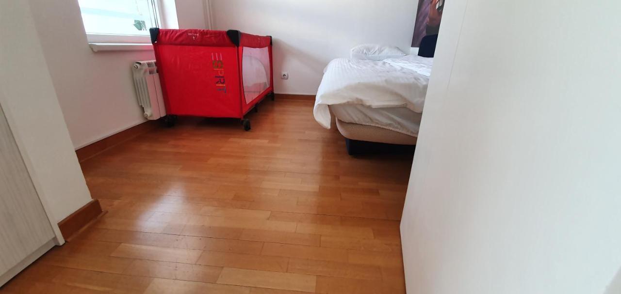 Royal Apartment Belvill Belgrado Esterno foto