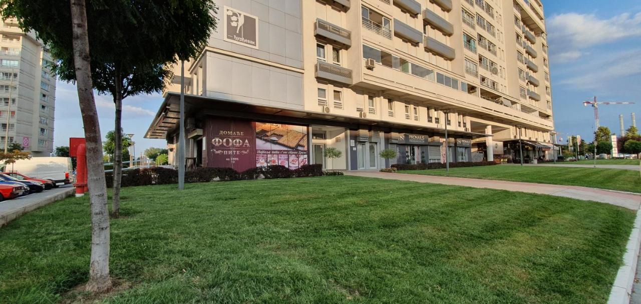 Royal Apartment Belvill Belgrado Esterno foto
